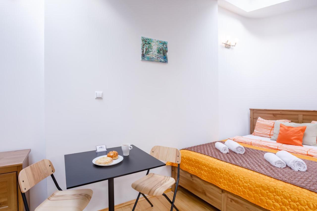Ok Main Square Apartments Kraków Eksteriør billede